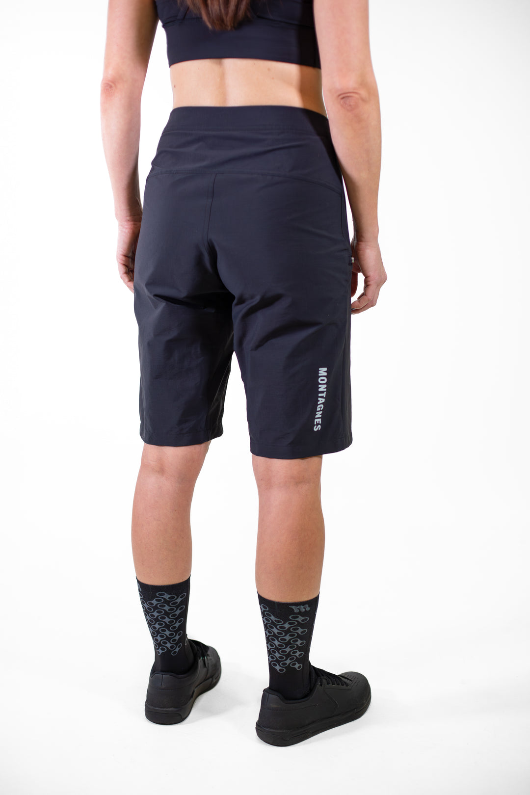 Short noir pratique Femme